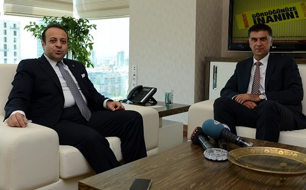 Egemen Bağış Bosna Hersek\'in Ankara Büyükelçisi Damir Dzanko\'yu Kabul Etti