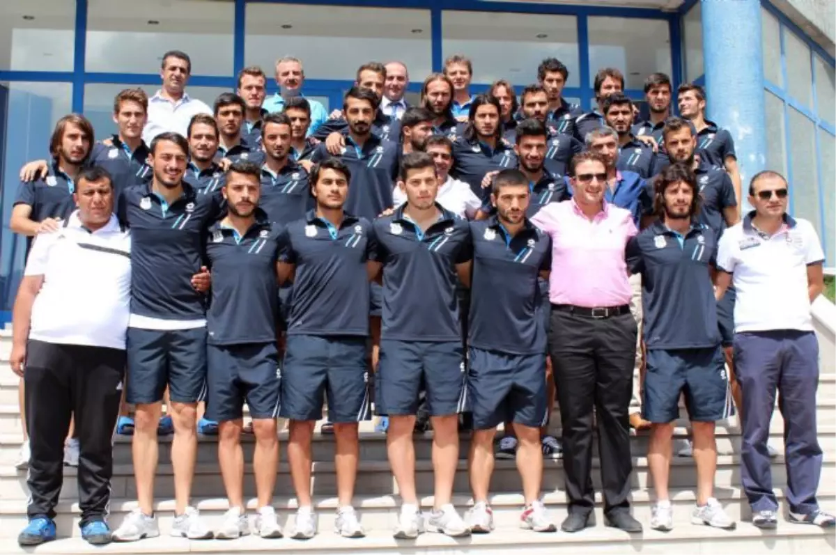 Büyükşehir Belediyespor Sandıklıspor\'la İlk Maçını Yapacak