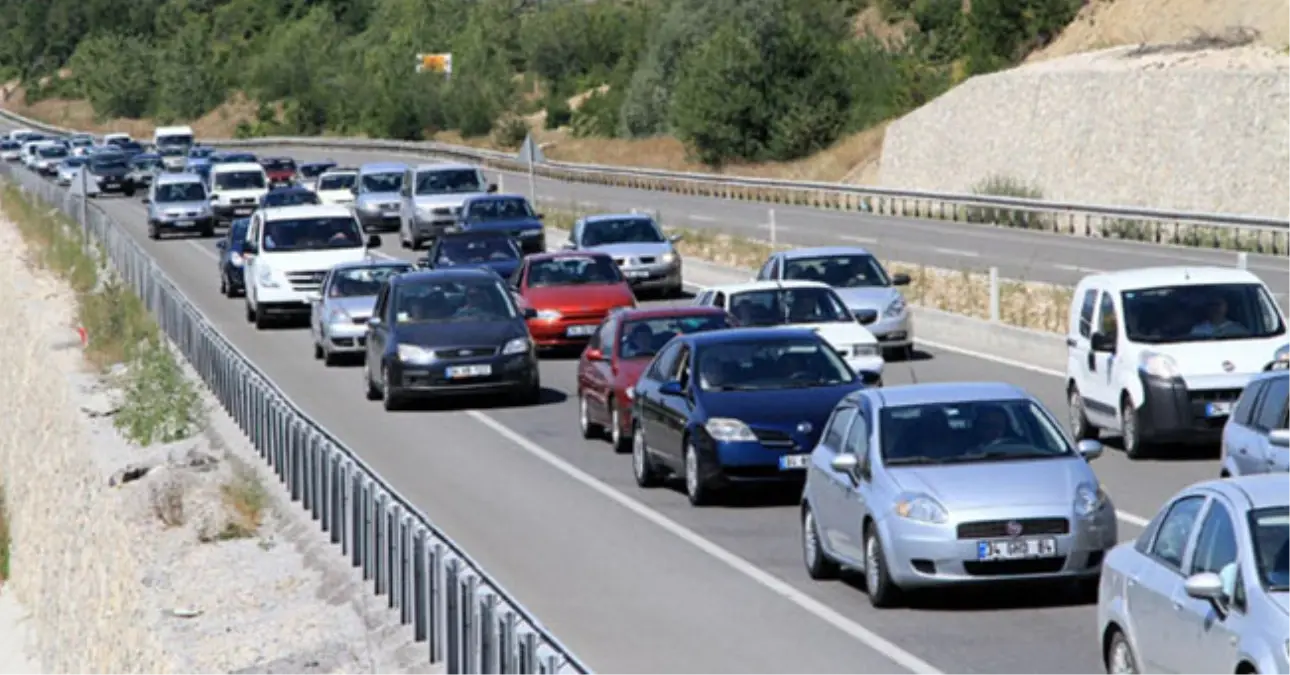 İstanbul\'da Bazı Yollar Trafiğe Kapatılacak