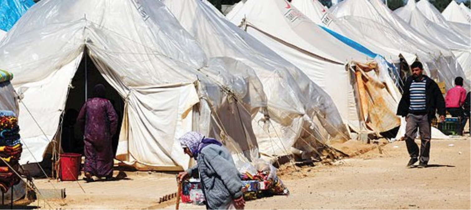 Suriye\'deki Kamplarda Yer Kalmadı