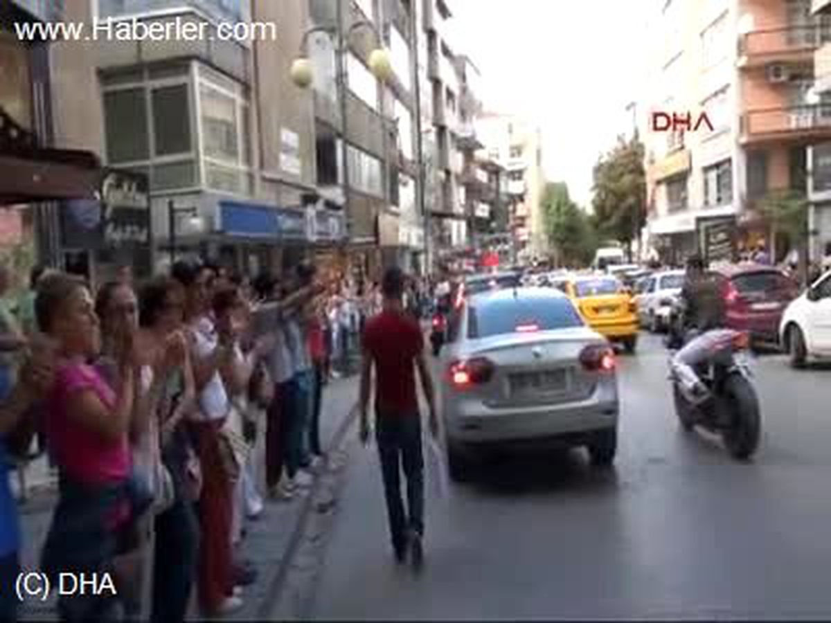 Başkent\'te Barış Zinciri