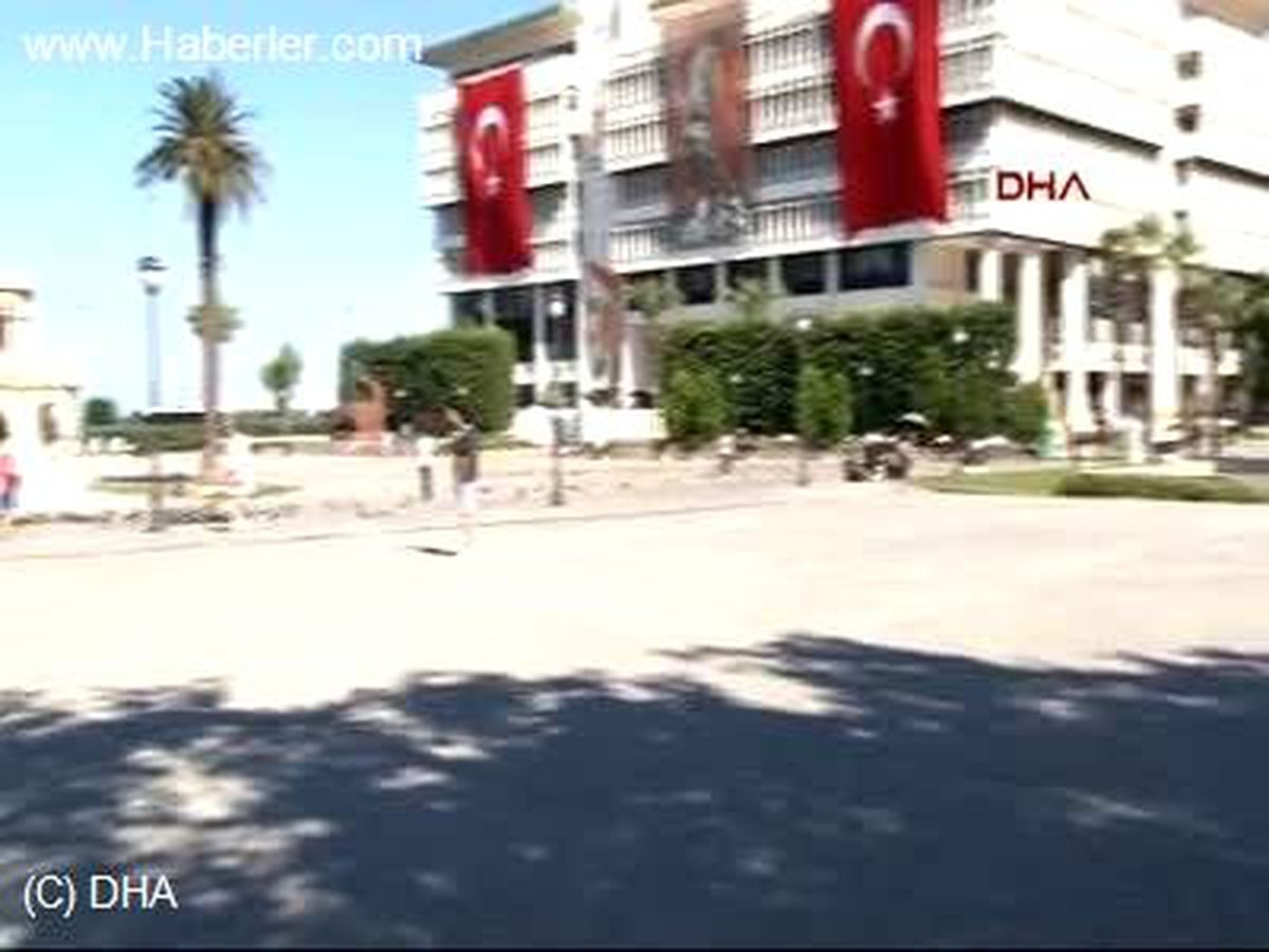 İzmir\' de Suriyeli Dramı Sürüyor