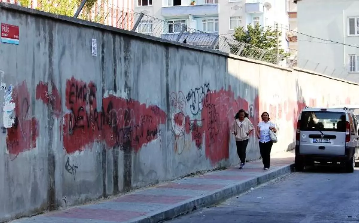 Küçükçekmece BDP Kadın Meclisi Üyesi Öldürüldü