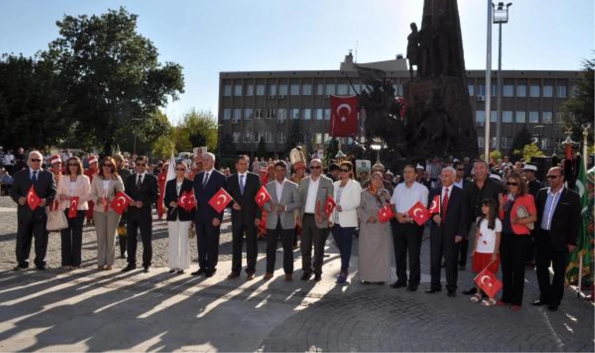 Uşak\'ta Kurtuluş Coşkusu