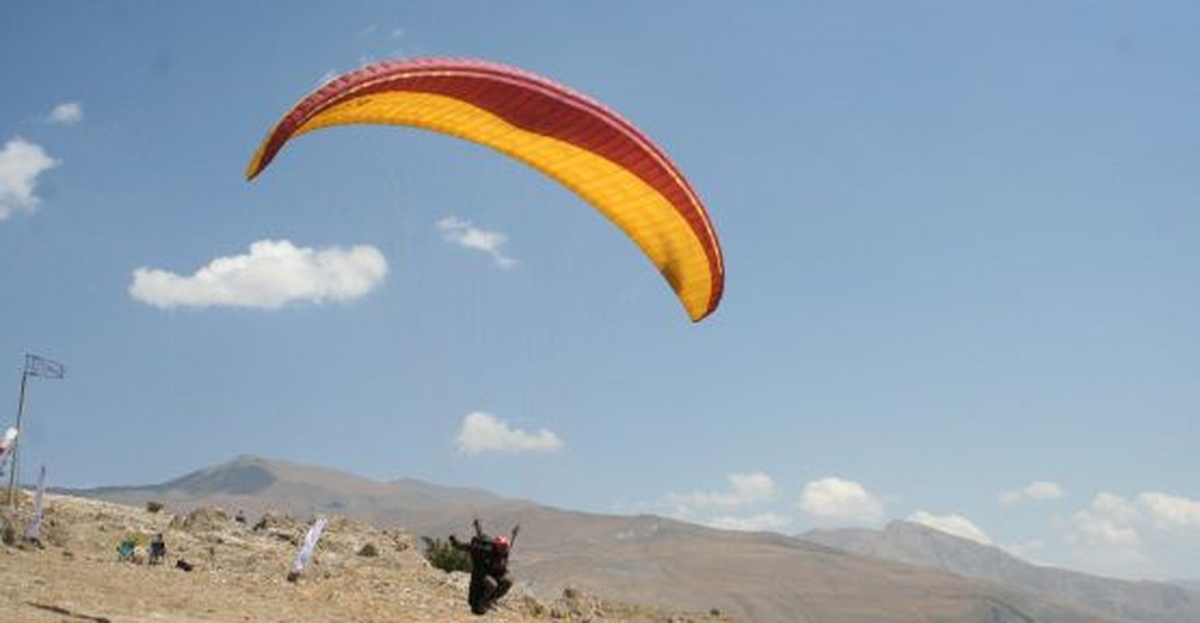Dünya Yamaç Paraşütü Şampiyonası Erzincan\'da Başladı