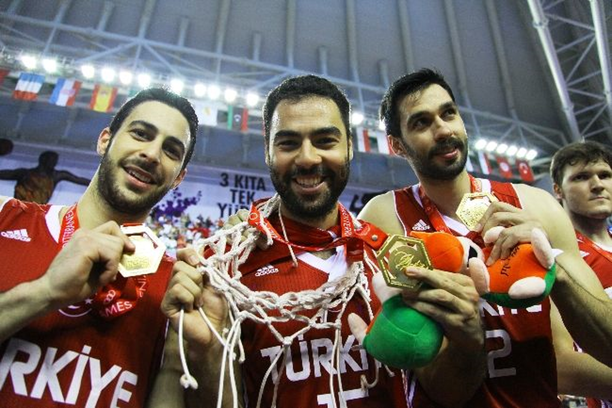 "12 Dev Adam", Avrupa Şampiyonalarında 154 Maça Çıktı
