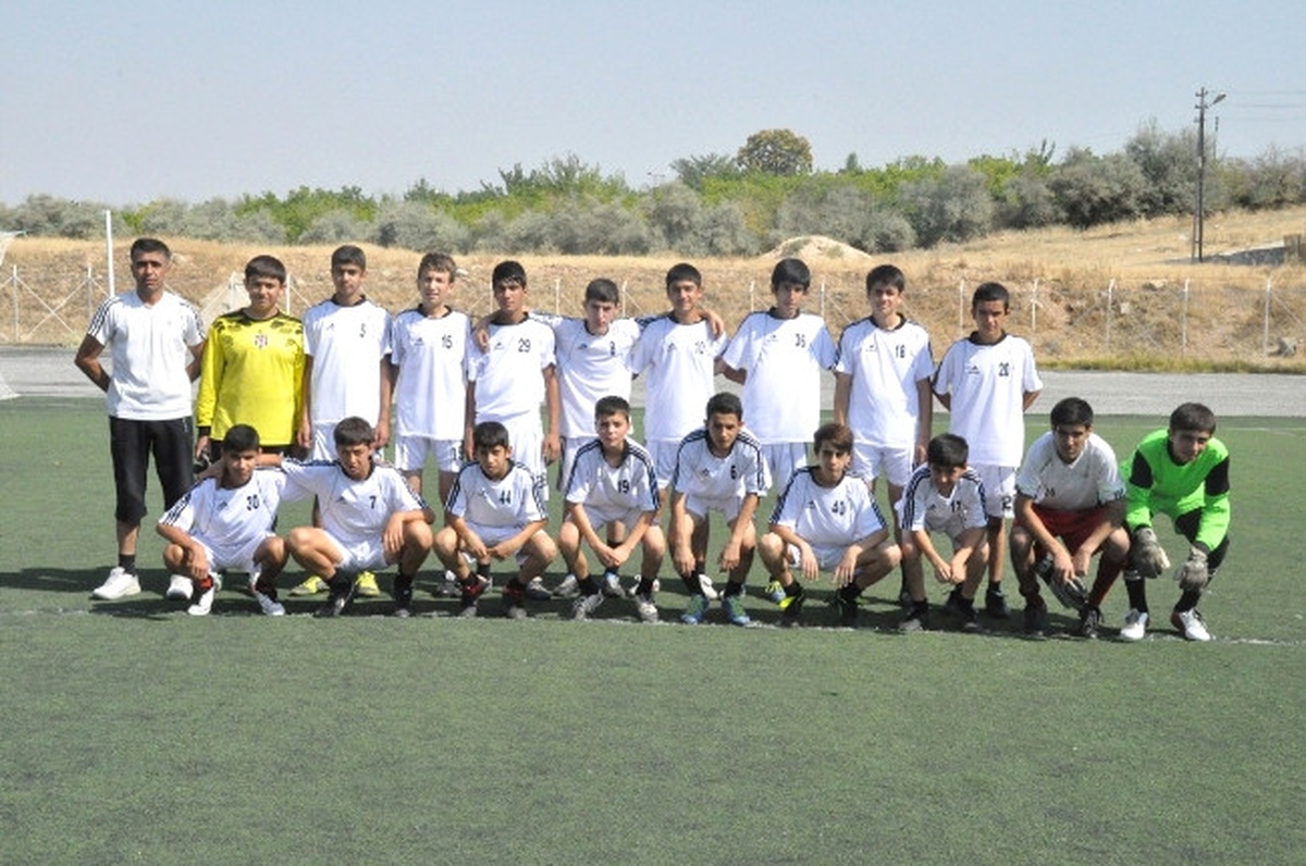 Adafı Kartalspor, U-15 Takımı Yeni Sezona Hazırlanıyor