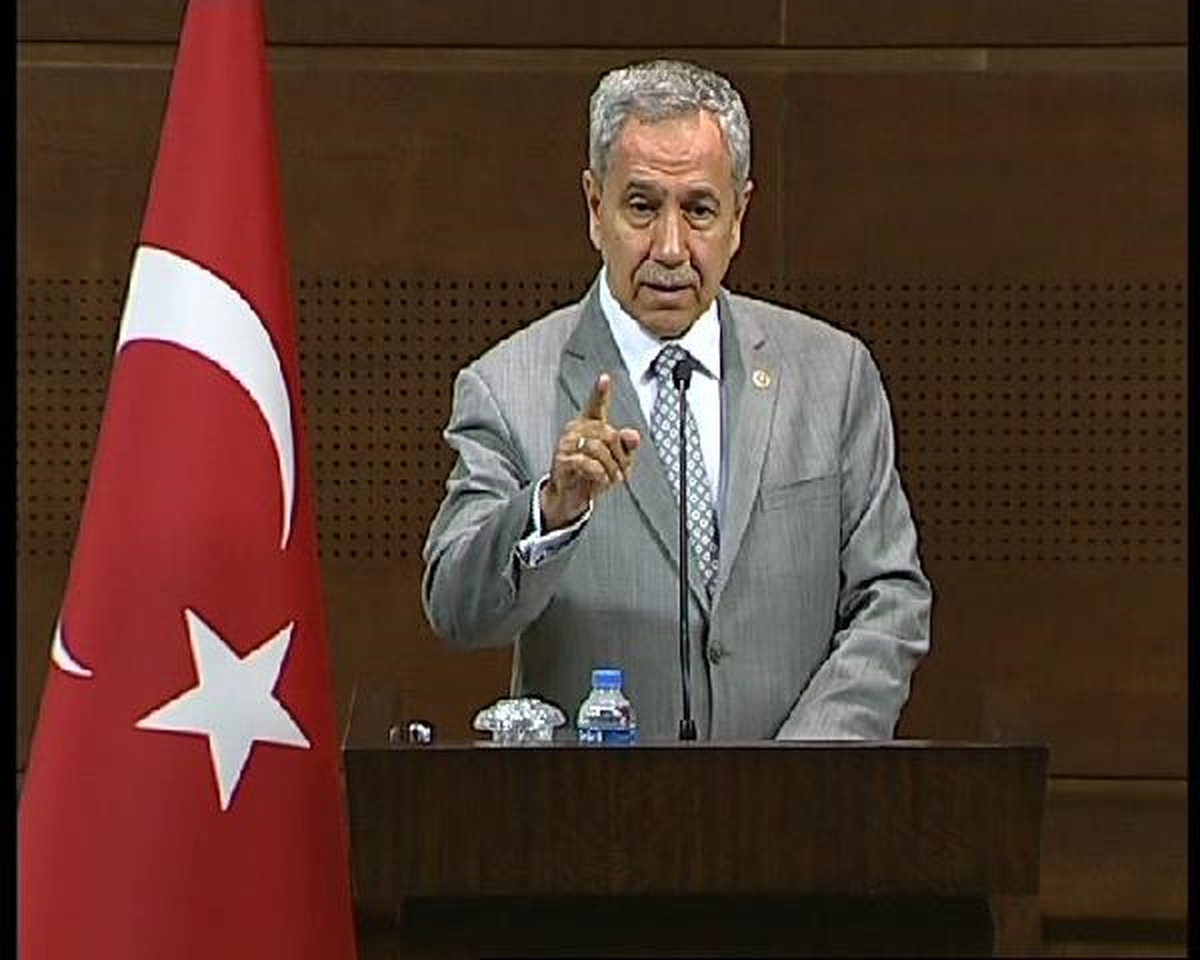 Arınç: Operasyon Rejimin Ayakta Kalmaması İçin Etkili ve Kapsamlı Olmalı