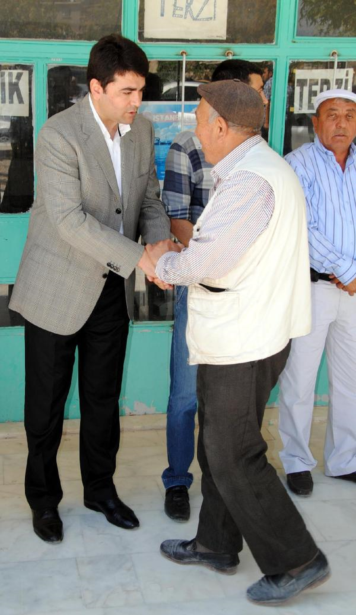 DP Lideri Uysal Dedesini Toprağa Verdi