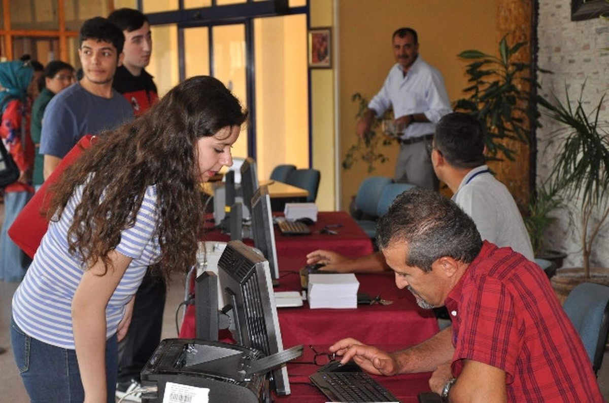 Erü\'de Öğrenci Kayıtları Başladı