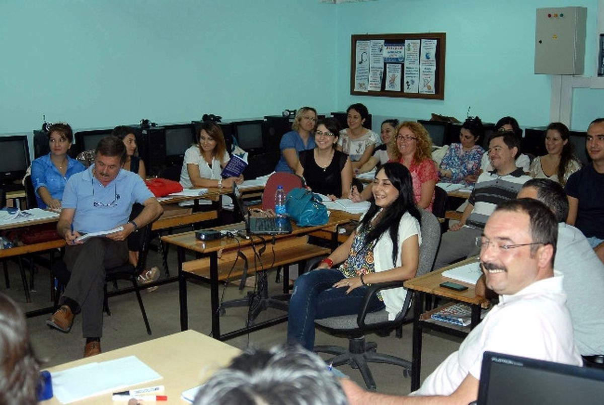 Öğretmenlere Koçluk Eğitimi Verildi