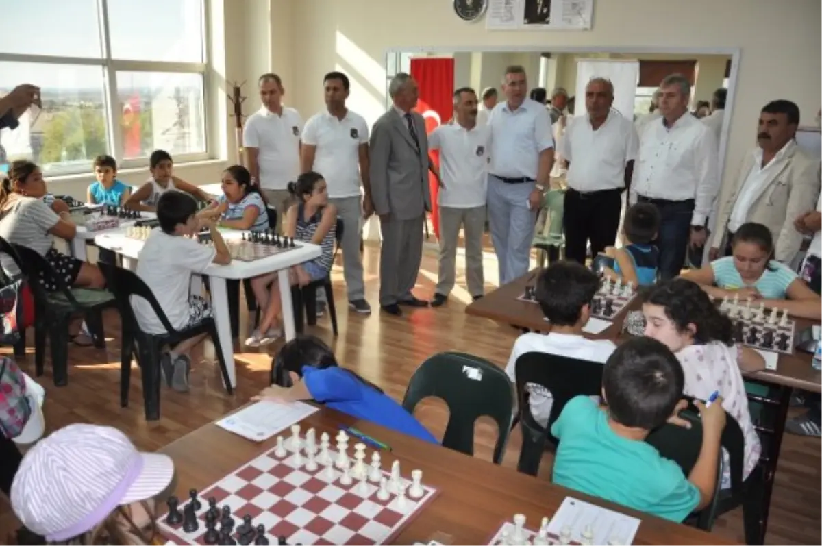 Savunma Sporları Yarışması Düzenlendi