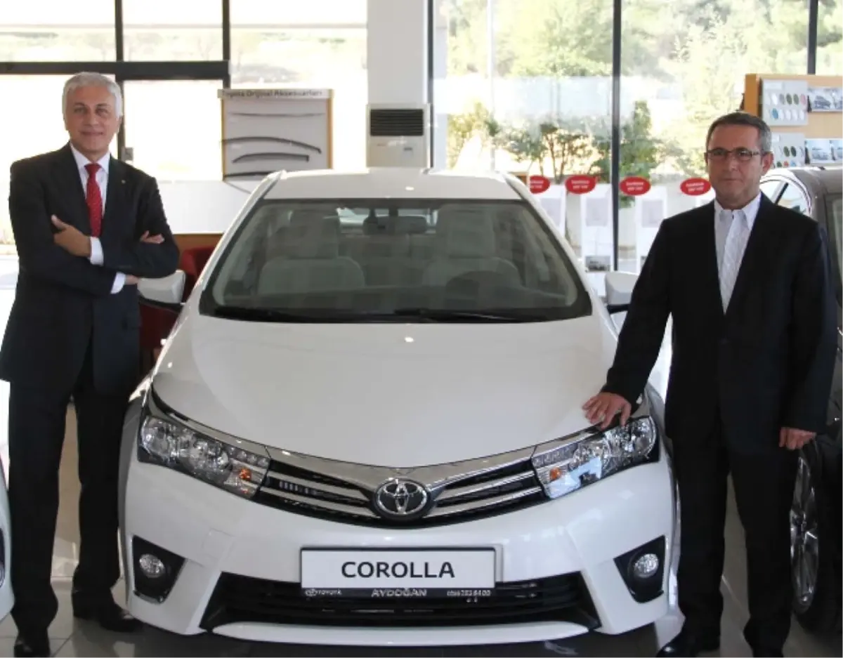 Toyota Yenilenen Yüzüyle Çanakkale\'de Tanıtıldı