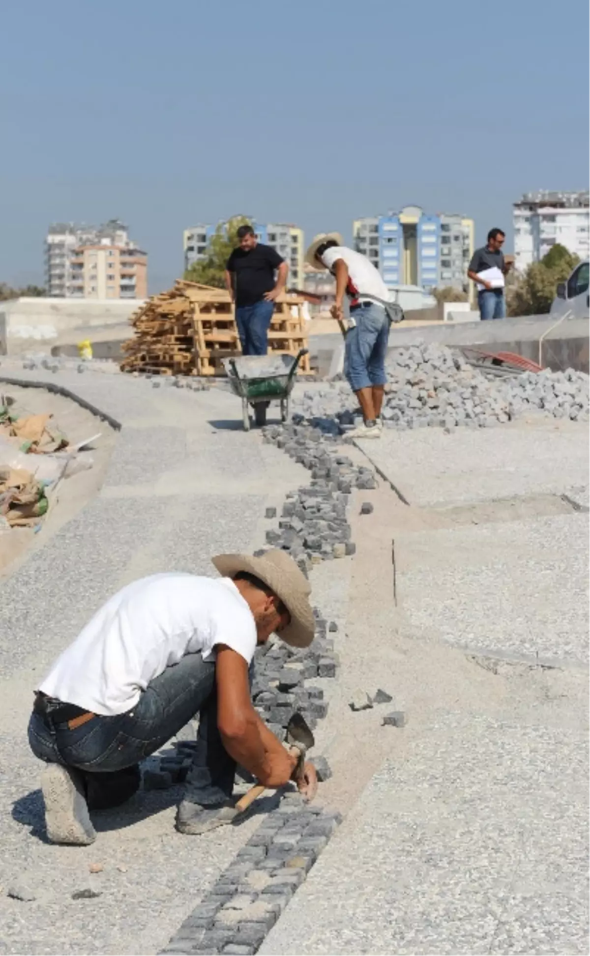 Antalya Akdeniz Kent Parkı ile Nefes Alacak