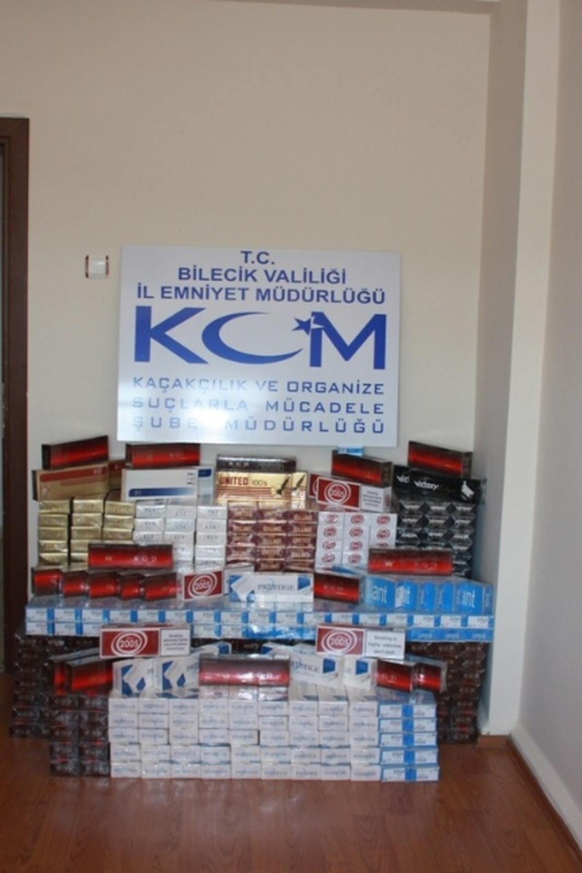 Bilecik\'da 4 Bin 987 Paket Kaçak Sigara Ele Geçirildi