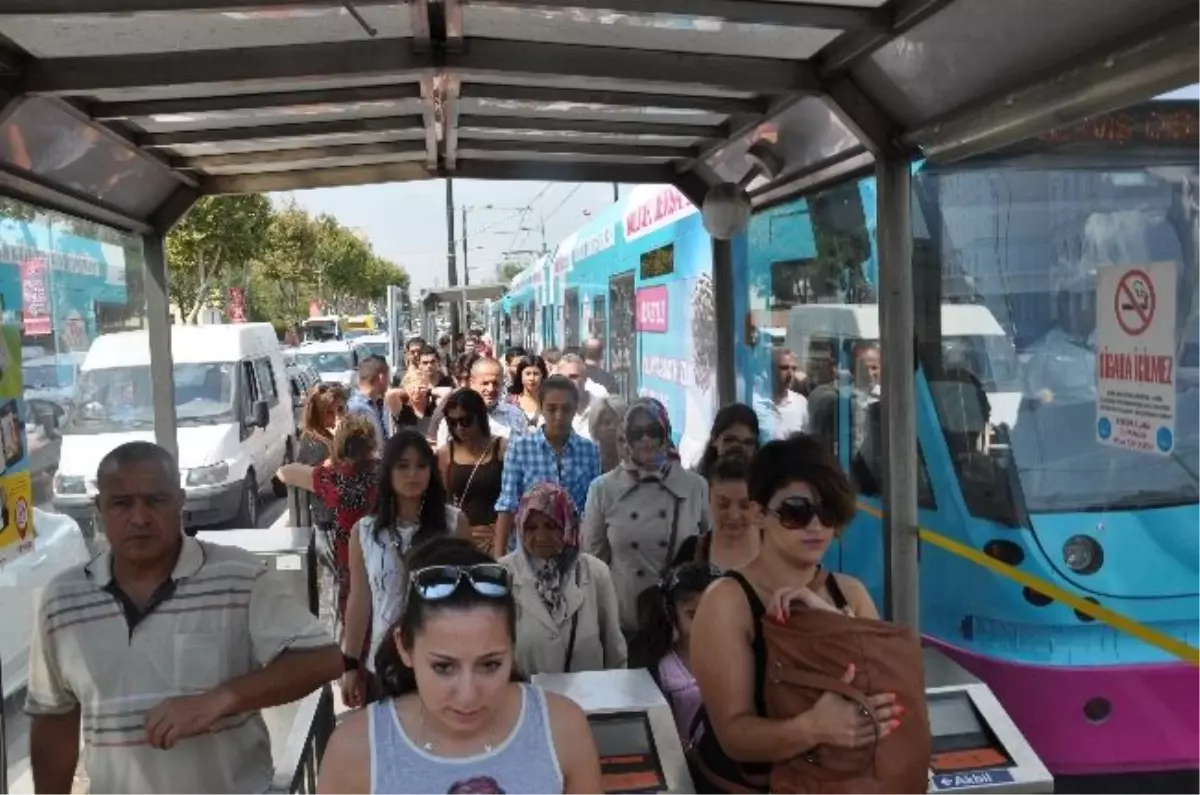 Kabataş Tramvay Hattında Seferler Normale Döndü