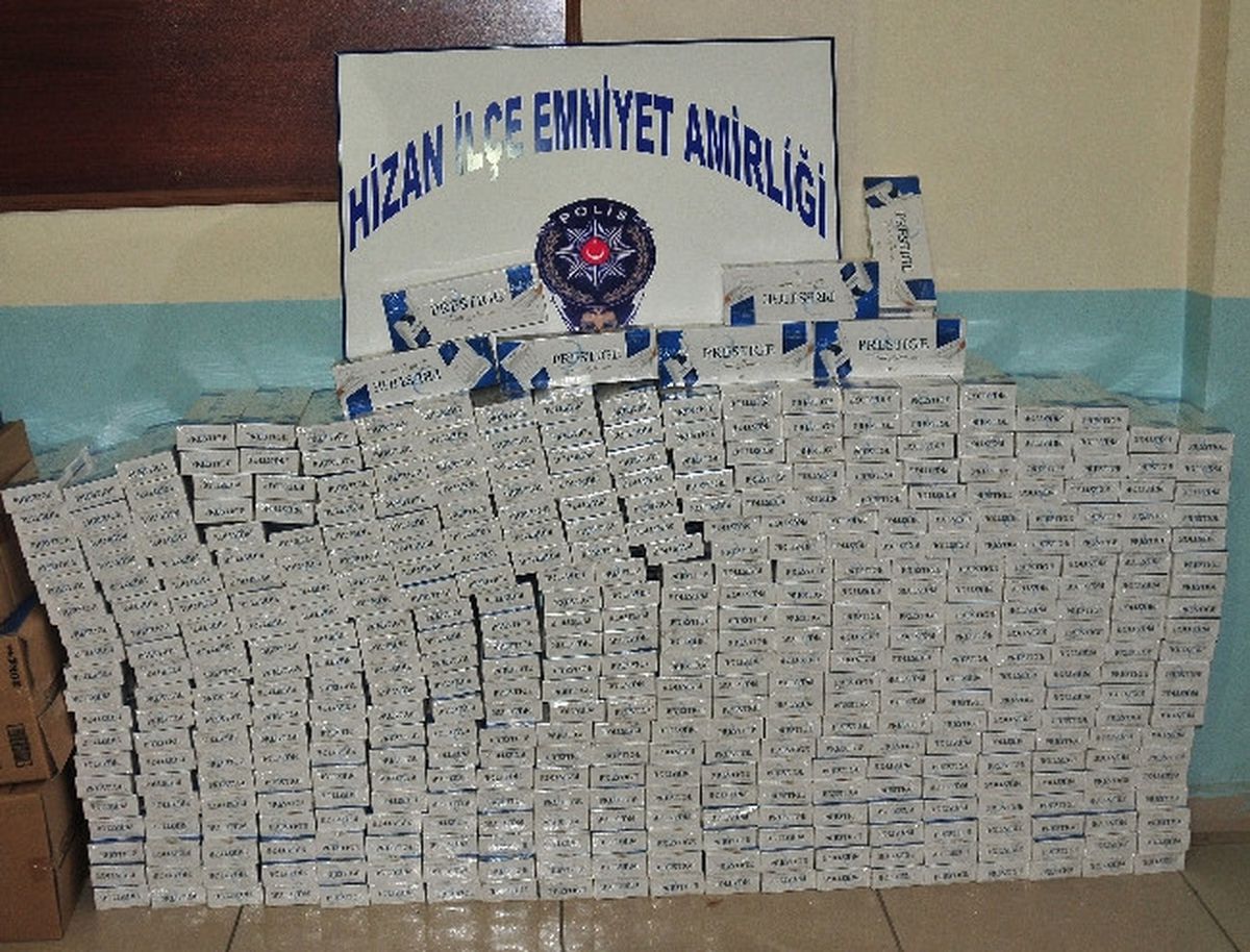 Hizan\'da 4 Bin Paket Kaçak Sigara Ele Geçirildi