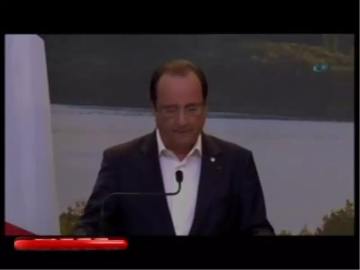 Hollande, \'Suriye\'ye Tek Başımıza Müdahale Etmeyeceğiz\'