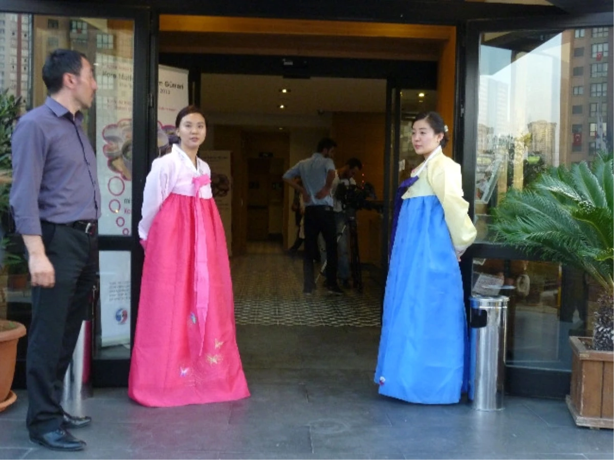 "İstanbul- Kore\'nin Lezzeti 2013" Etkinliğinin Açılışı Yapıldı