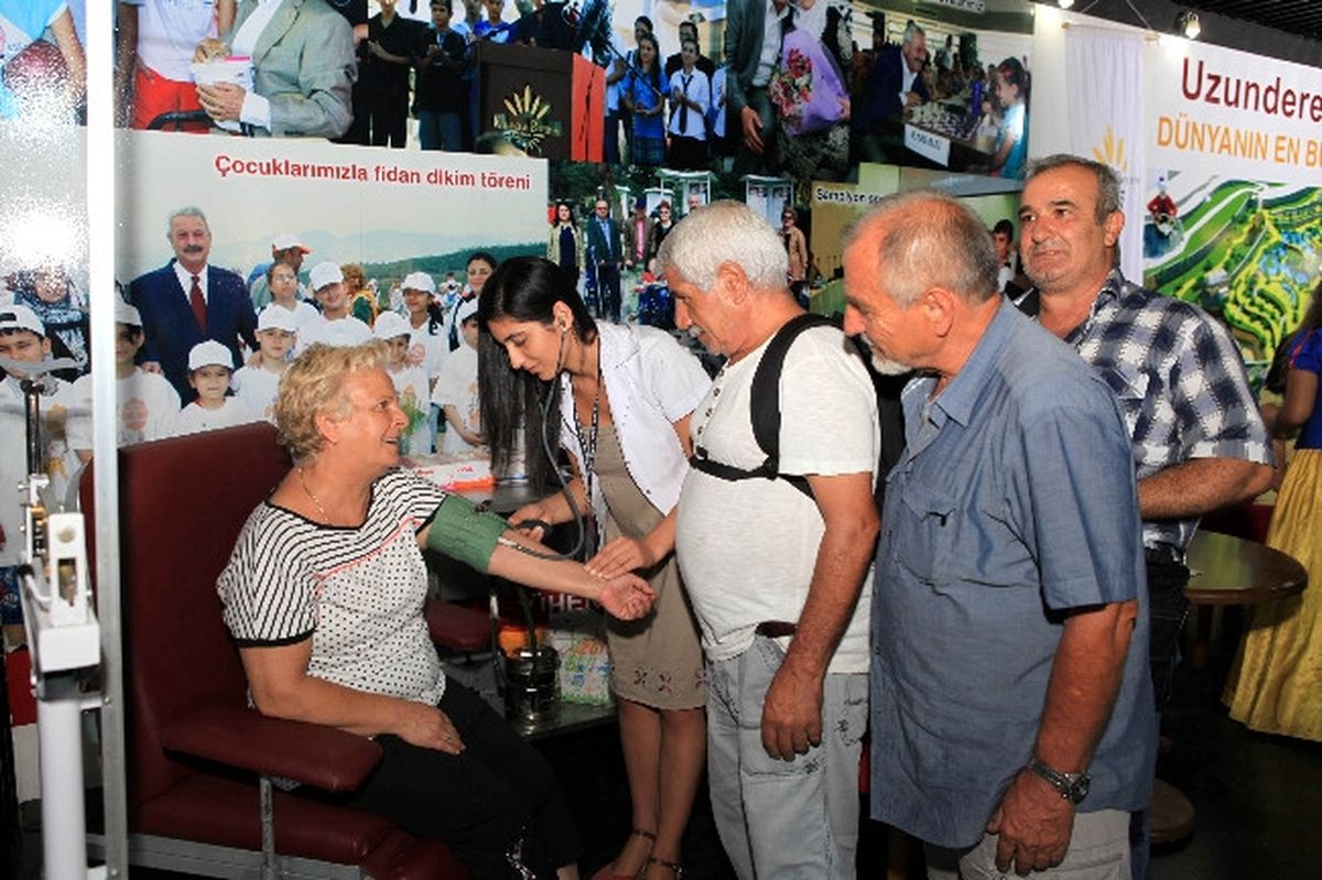 Karabağlar Belediyesi\'nden, Fuarda Sağlık Hizmeti