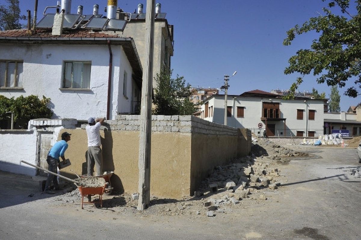 Karaman\'da Tarihi Sokaklar Yenileniyor
