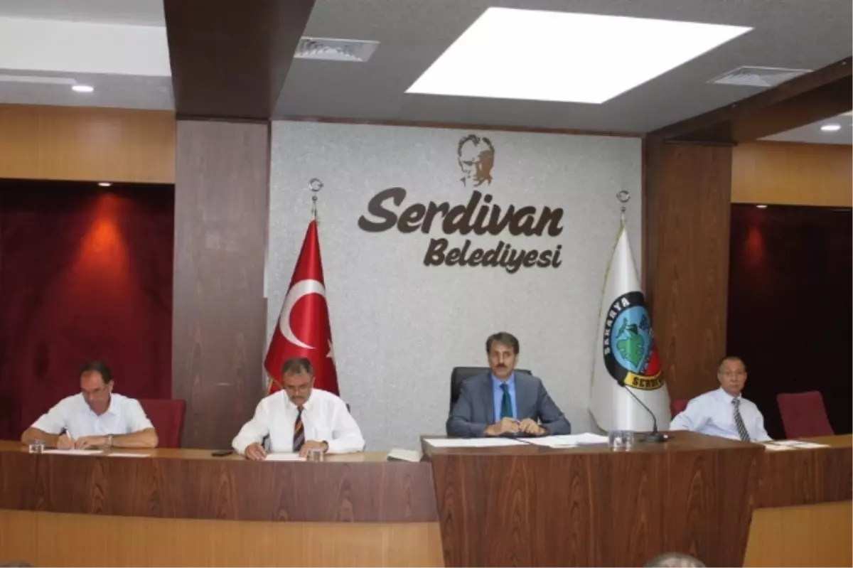 Serdivan Belediyesi\'nde 15 Sözleşmeli Memur Kadroya Geçti