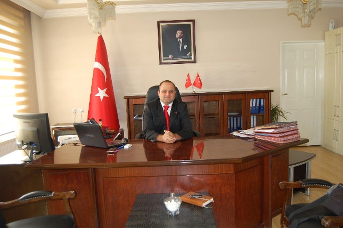 Güroymak Kaymakamı Kaya Göreve Başladı