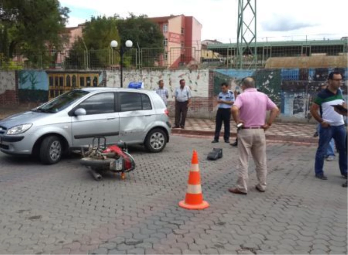 Osmaneli\'nde Trafik Kazası: 1 Yaralı