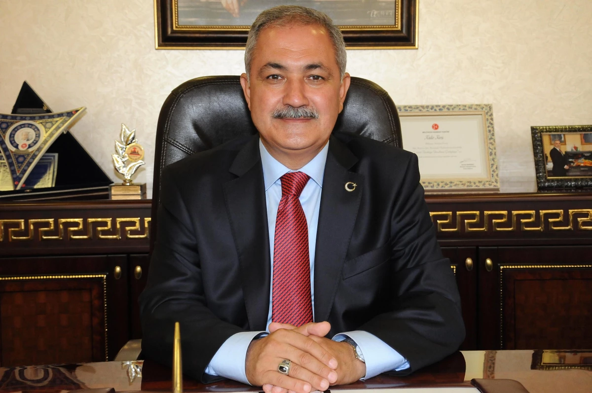 Osmaniye OSB Yeni Yönetiminden Başkan\'a Ziyaret