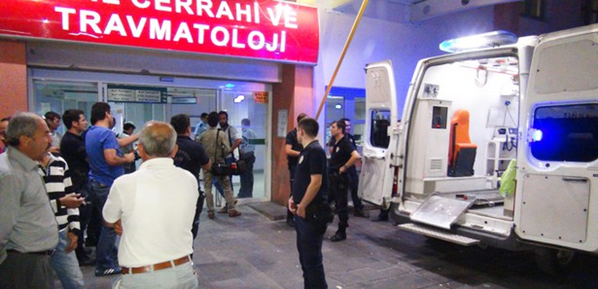 Su Kuyusu Açmak İsteyen 2 Kişi, Toprak Altında Can Verdi