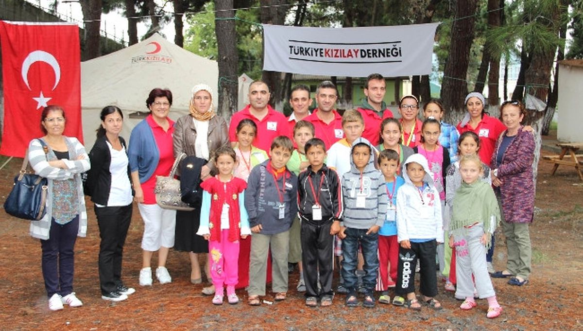 Türk Kızılayı\'ndan Çocuklara Eğitim