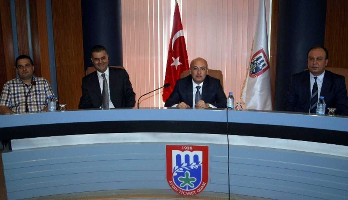 Ayto Meslek Komiteleri Çalışmalarıyla Komuoyunu Bilgilendiriyor