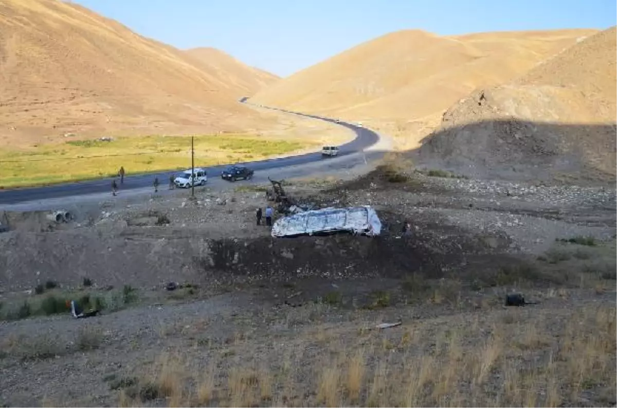 Başkale\'de Kaza: 1 Ölü, 1 Yaralı