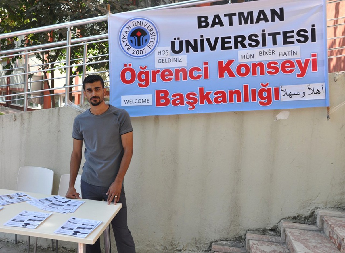 Batman\'a Yeni Gelen Öğrenciler 4 Dilden Karşılanıyorlar