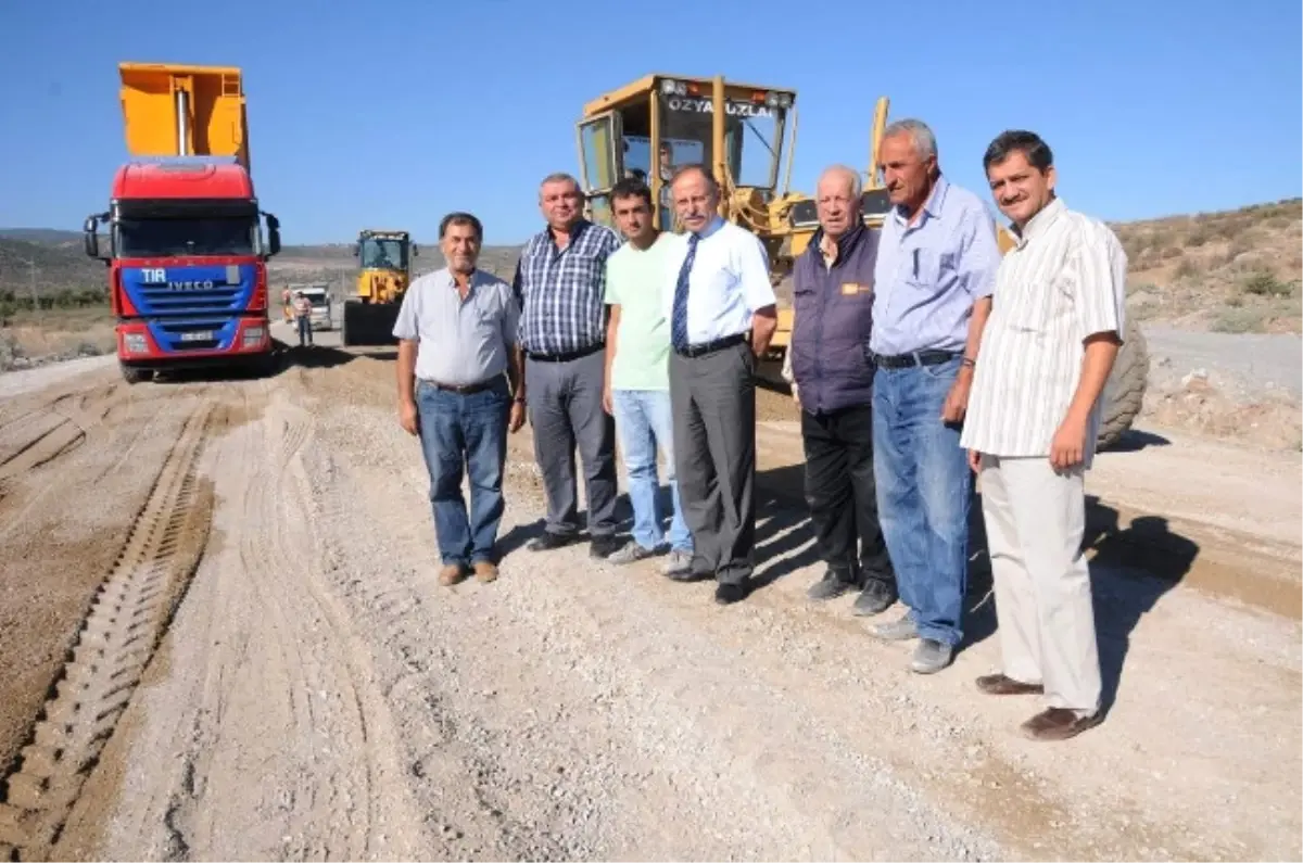 Cbü Muradiye Kampüs Yolu Yenilendi