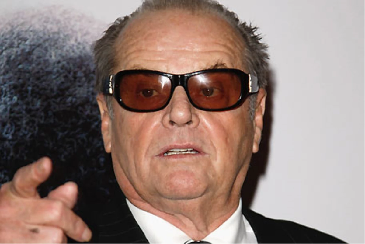 Jack Nicholson, Oyunculuğu Bıraktığı İddialarını Yalanladı