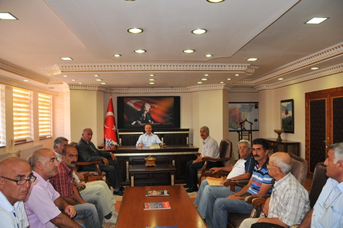 Köy Muhtarlarından Valiye Ziyaret