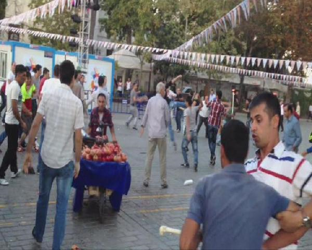 Sultanahmet\'te Meydan Kavgası