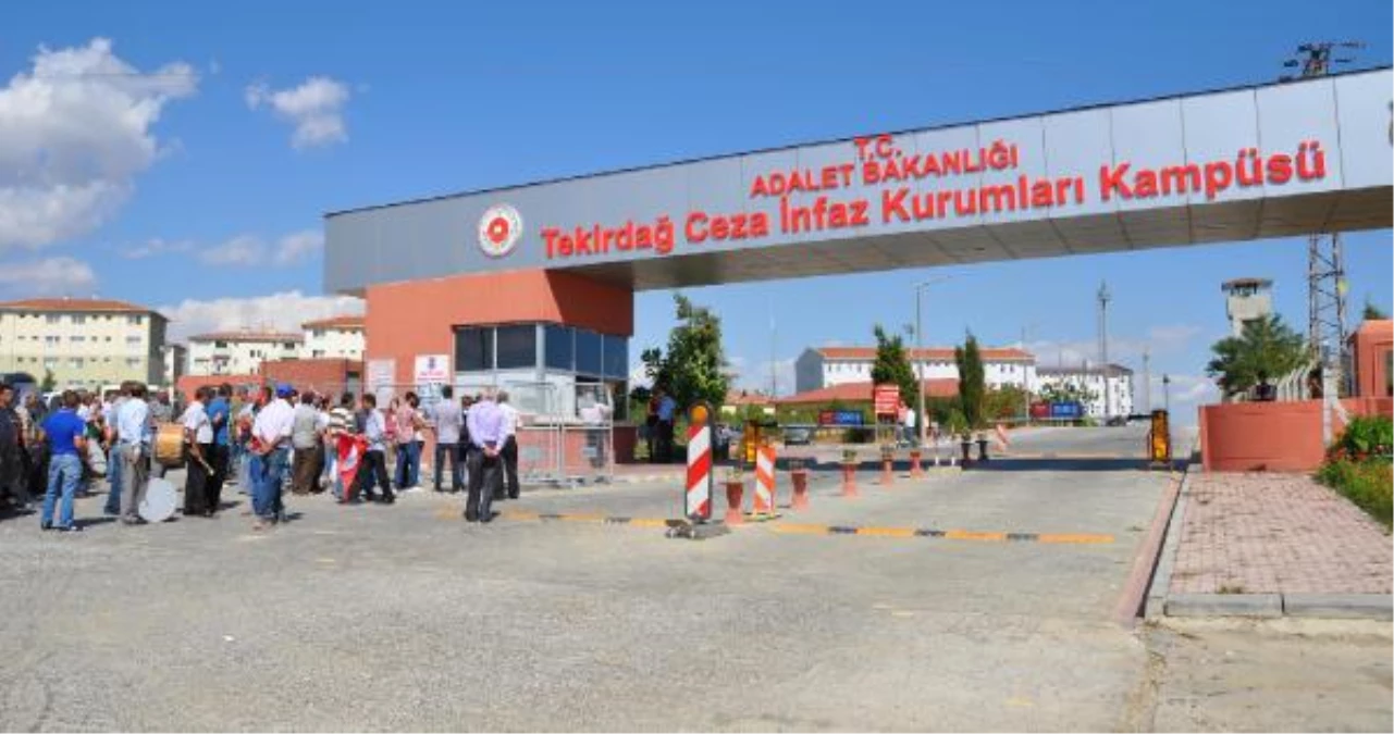 Tekirdağ\'da Belediye Operasyonunda Tutuklu Sanık Kalmadı