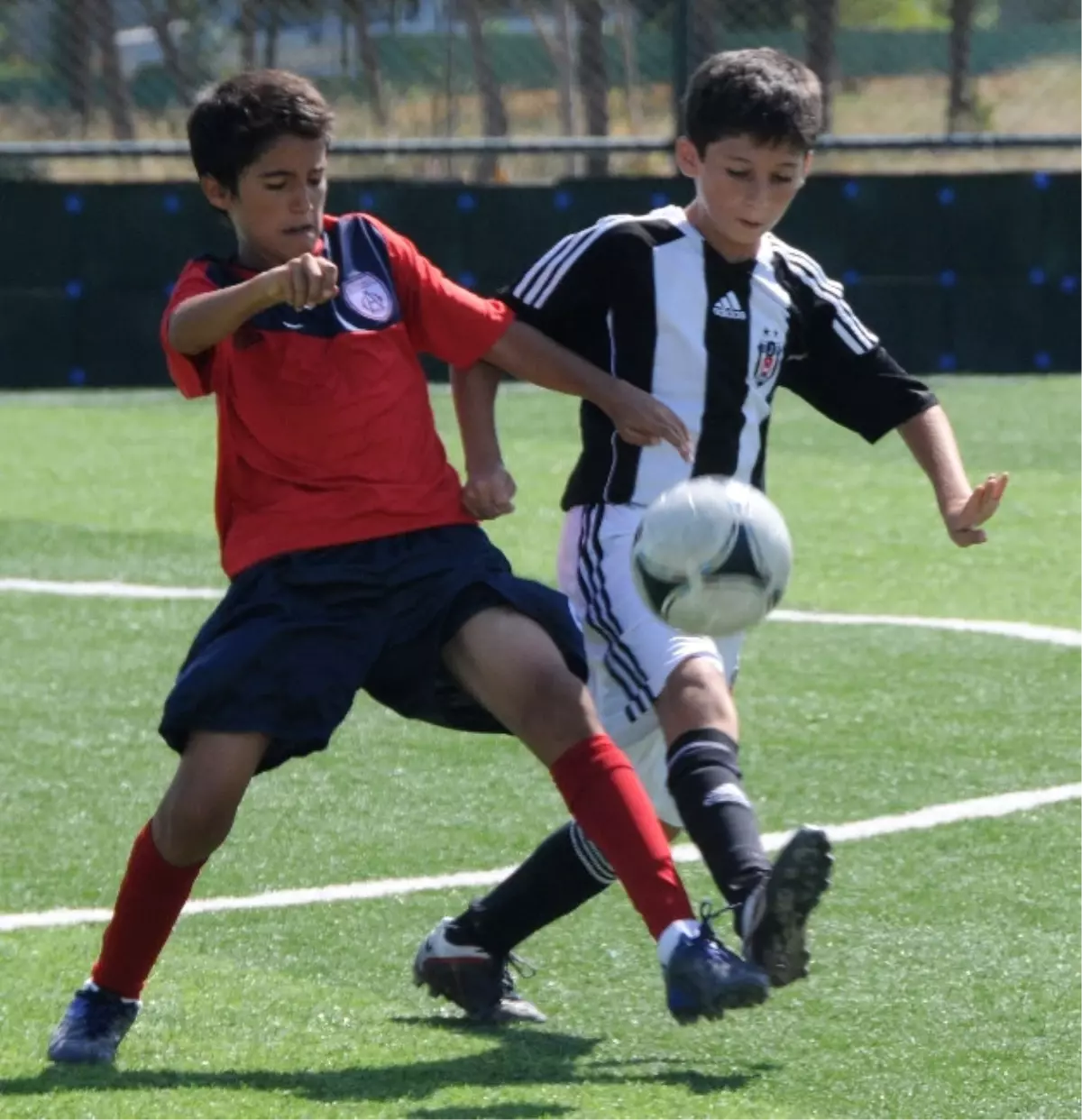 Tevfik Lav Futbol Festivali Başlıyor