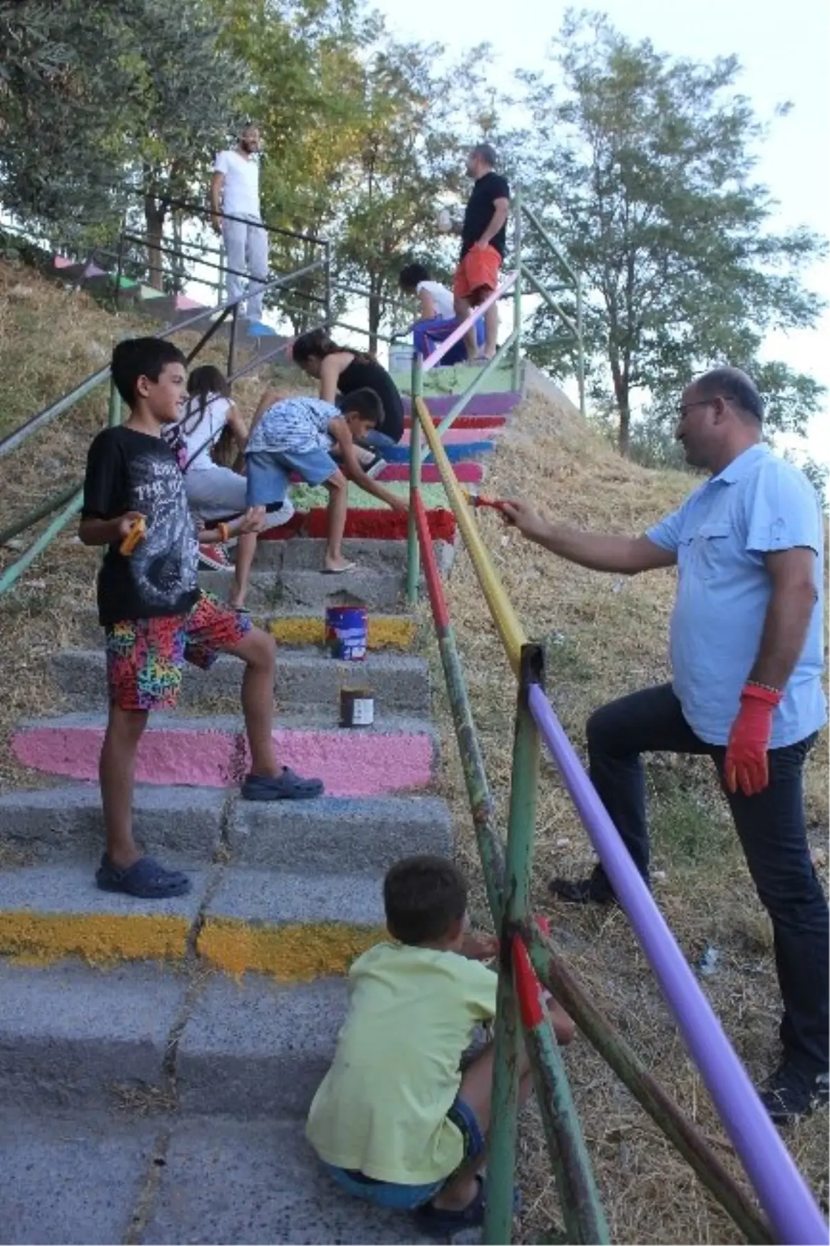 Urla\'dan Gökkuşağı Eylemine Destek