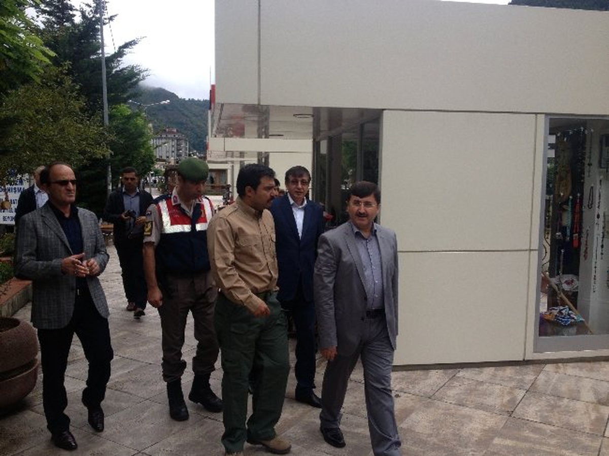 Vali Öz, Trabzon\'daki Tarihi Mekanları İnceliyor