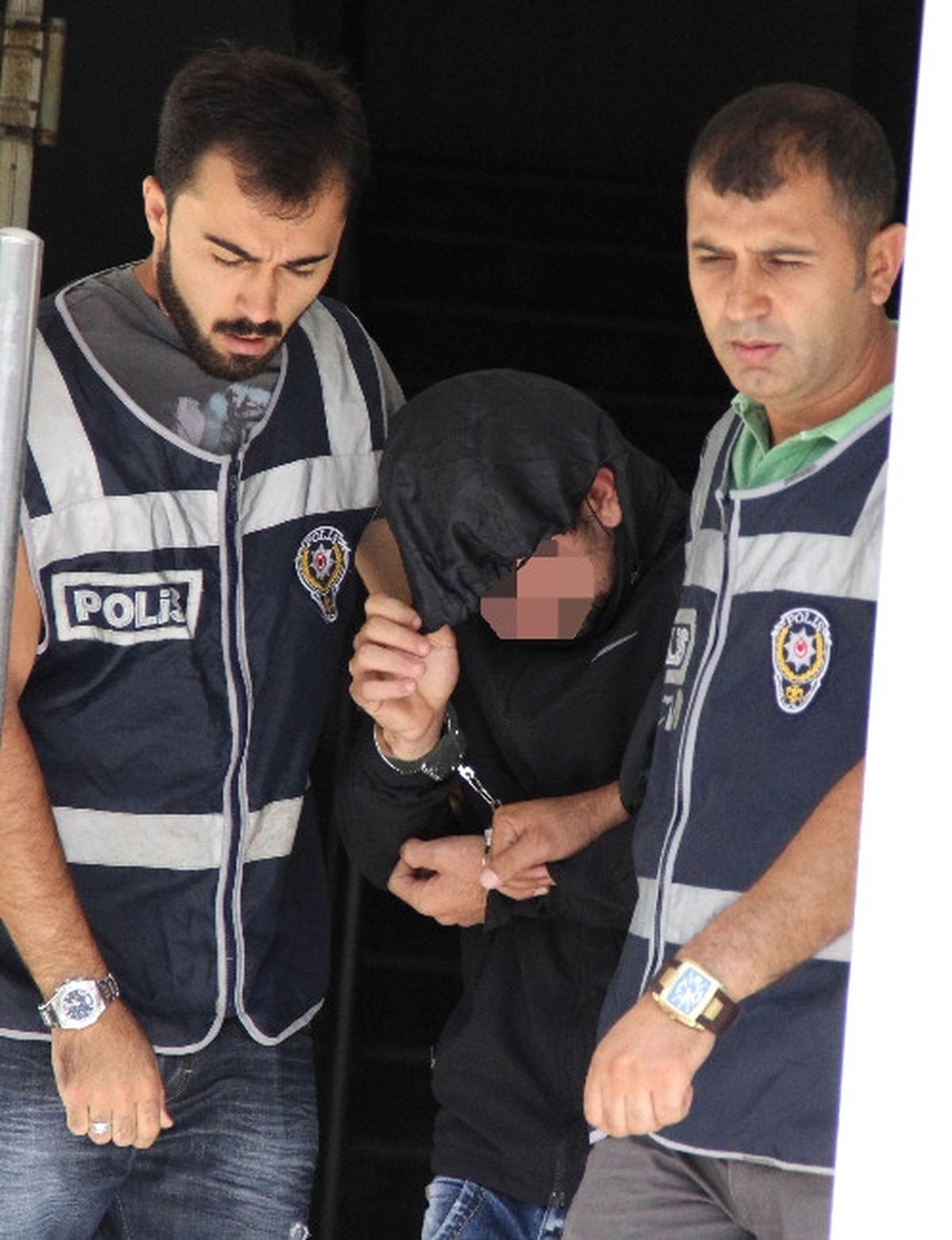 17 Paket Uyuşturucuyla Yakalandı