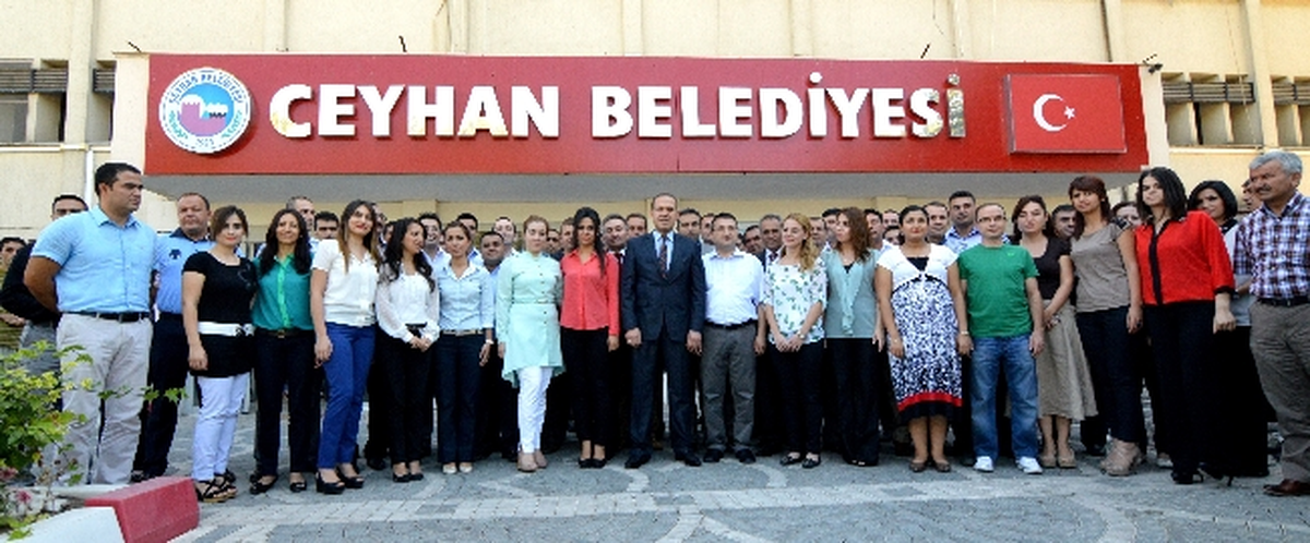 Ceyhan Belediyesi\'nde 80 Sözleşmeli, Memur Oldu