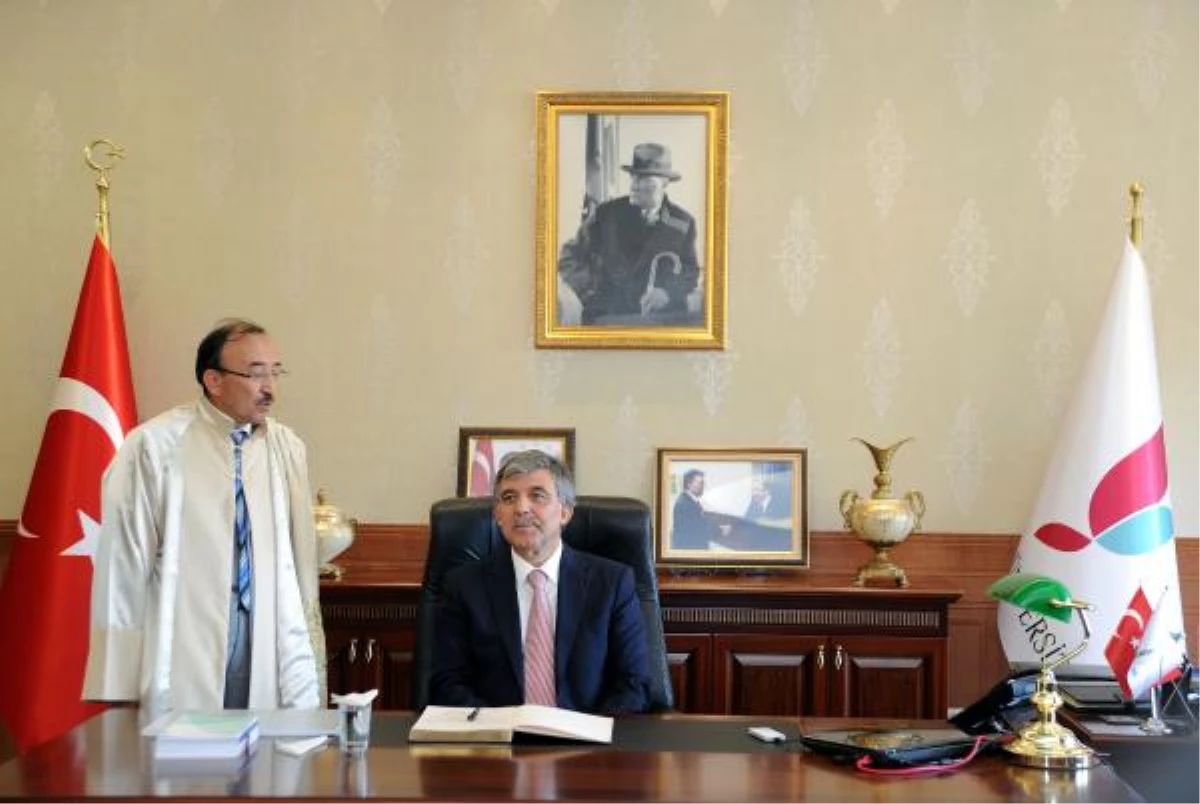 Cumhurbaşkanı Gül, Yalova\'da Güllerle Karşılandı (5)