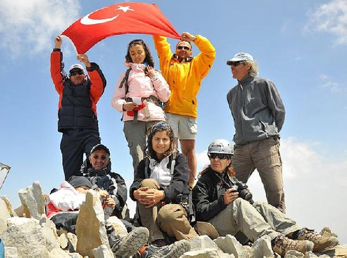Erciyes\'e Yarın Saygı Tırmanışı Yapılacak