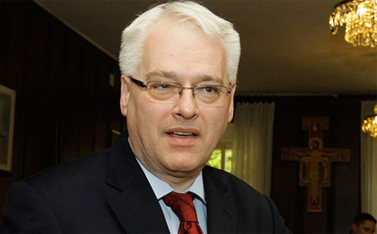 Hırvatistan Cumhurbaşkanı Yosipoviç, Kosova\'da