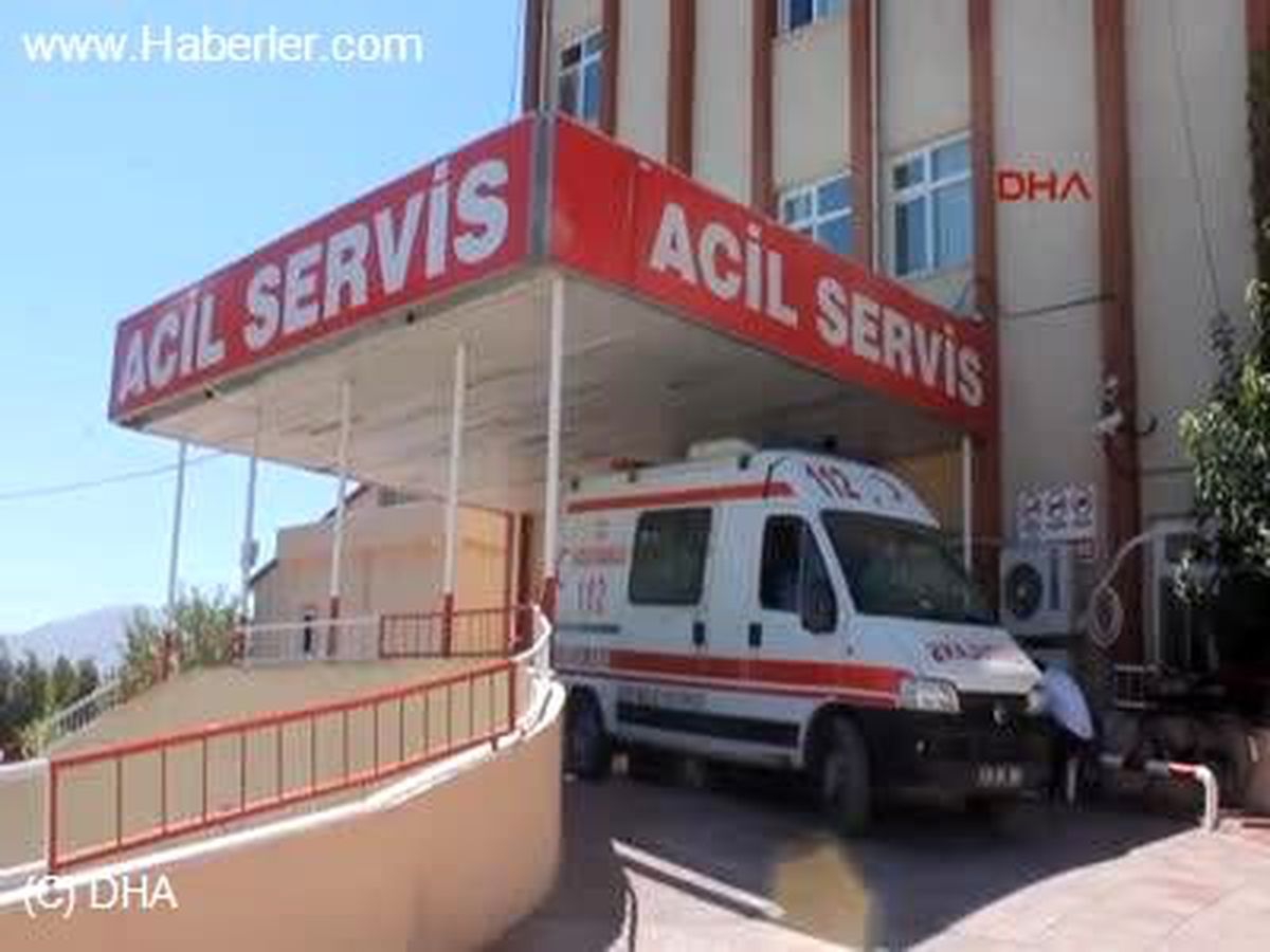 Iğdır\'da Kadınlar, Hastanede Hamile Doktoru Dövdü