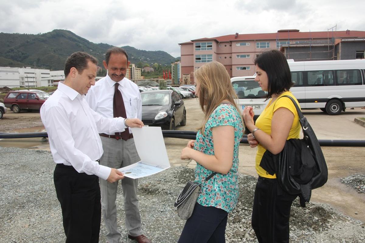 Ordu Üniversitesi Yeni Öğrencilerini Otogarda Karşılıyor