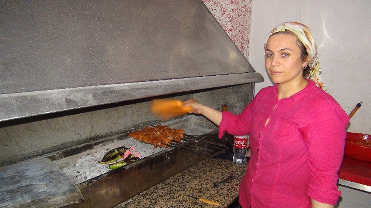 (Özel Haber) Batmanlı Kadınlar Yemek Sektöründe İddialı